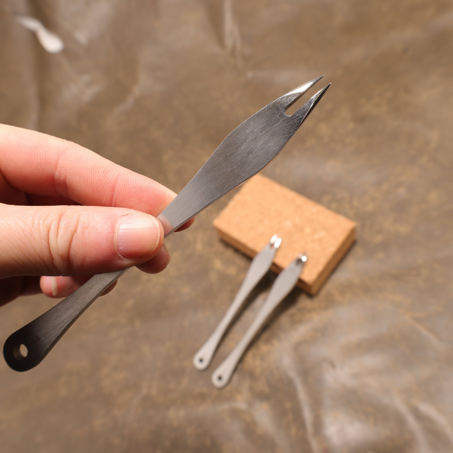 Adjustable Leather Wing Divide - Wing Divider Stitch review and price